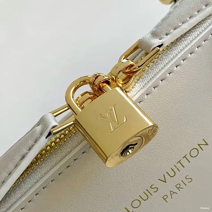 LV 2409YA0200 Bags 0731